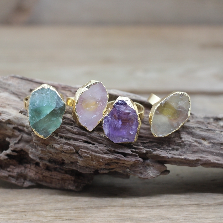 Band Rings Raw Stone Gold Color Adjustable Natural ite Crystal Amethysts Citrines Fashion Ring Jewelry Drop QC4024 230410
Band Rings Raw Stone Gold Color Adjustable Natural ite Crystal Amethysts Citrines Fashion Ring Jewelry Drop QC4024 230410