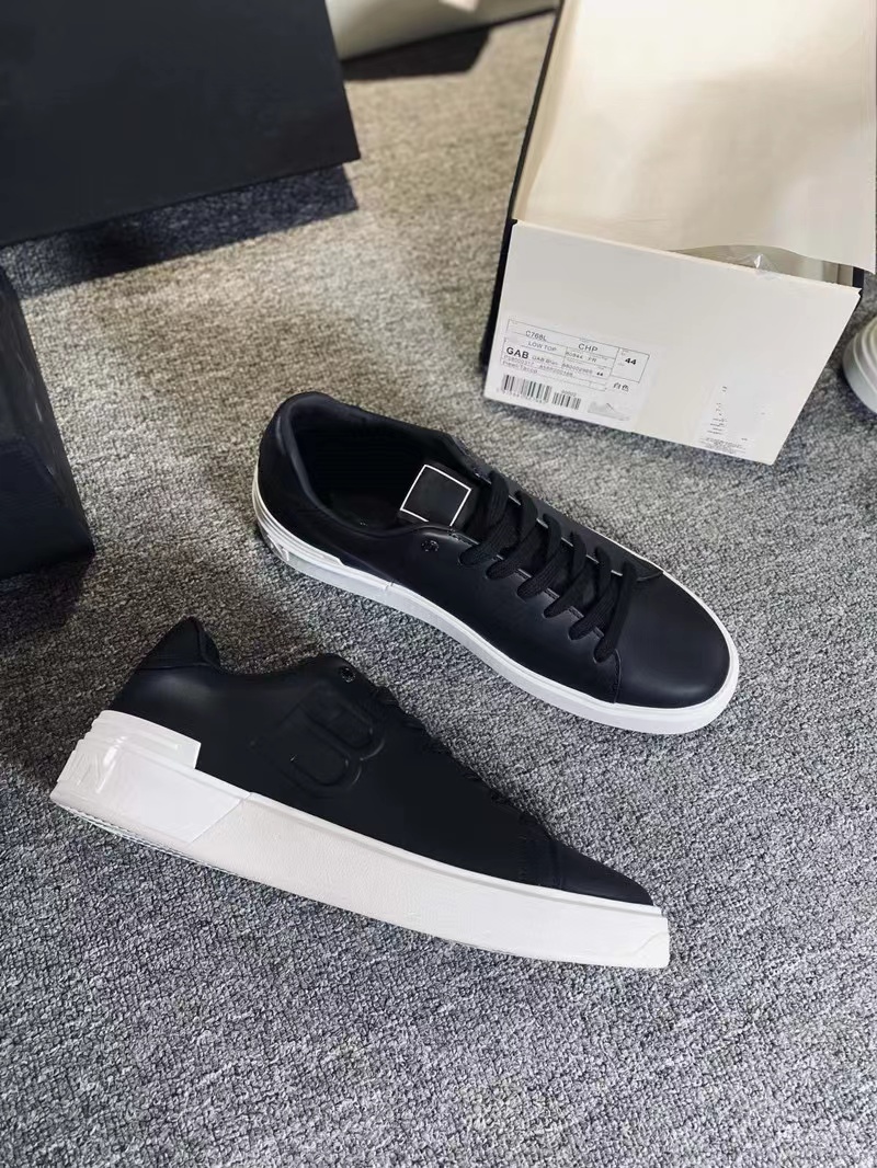 Famous Men B-Skate Sneaker Shoes Low Top Black White /Calfskin Suede Leather TPU Sole Outdoor Sports Men's Wholesale Footwear EU38-46 Original Box
Famous Men B-Skate Sneaker Shoes Low Top Black White /Calfskin Suede Leather TPU Sole Outdoor Sports Men's Wholesale Footwear EU38-46 Original Box