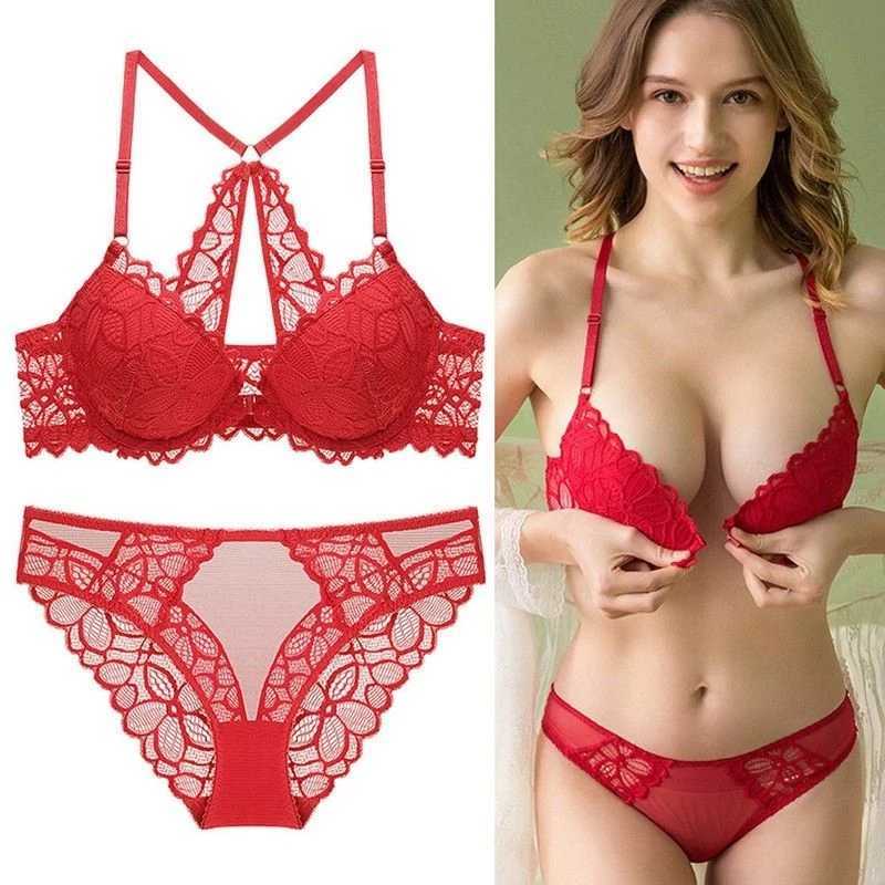 Bras Sets Red Front Buckle Bra Set Sexy Lace Underwear With Thin Top And Thick Bottom And Small Chest Gathered Bra Underwear Ladies AA230410, Black
Bras Sets Red Front Buckle Bra Set Sexy Lace Underwear With Thin Top And Thick Bottom And Small Chest Gathered Bra Underwear Ladies AA230410, Black