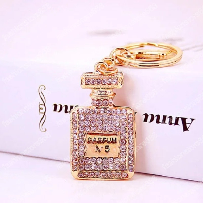 Creative Rhinestone Perfume Bottle Keychain Women's Bag Jewelry Accessories Girlfriend Diamond Key Chain Hanging Present