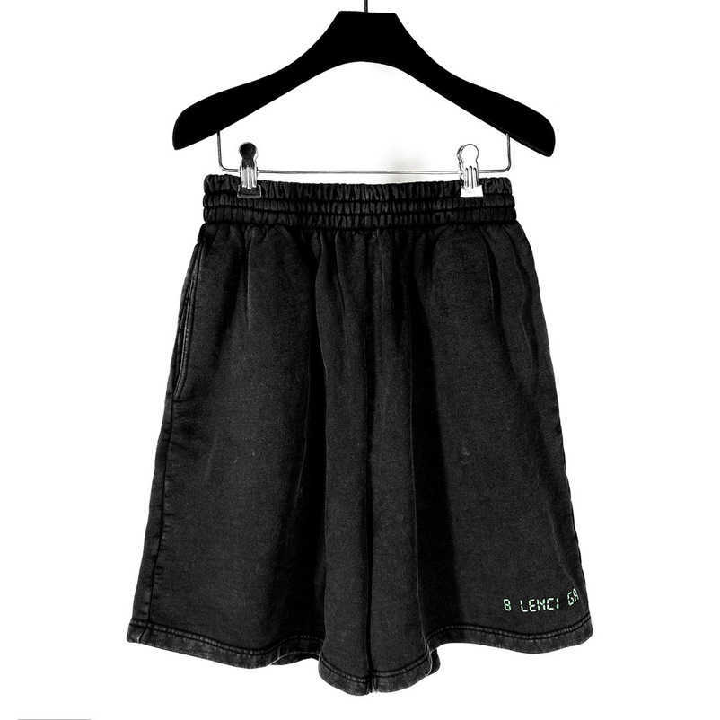 2023 New designer womens t shirt high-end Shirt High Edition Family Exclusive 520 Glow Letterprint Wash Old Sports Shorts Capris, Wash water black
2023 New designer womens t shirt high-end Shirt High Edition Family Exclusive 520 Glow Letterprint Wash Old Sports Shorts Capris, Wash water black