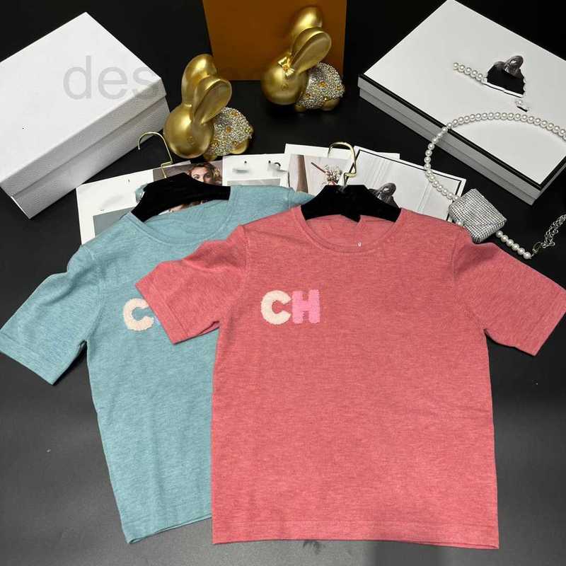 Women' Knits & Tees designer Knitted short sleeved chic 2023ss spring/summer eye-catching two color knitted round neck AWBI, Rose
Women' Knits & Tees designer Knitted short sleeved chic 2023ss spring/summer eye-catching two color knitted round neck AWBI, Rose
