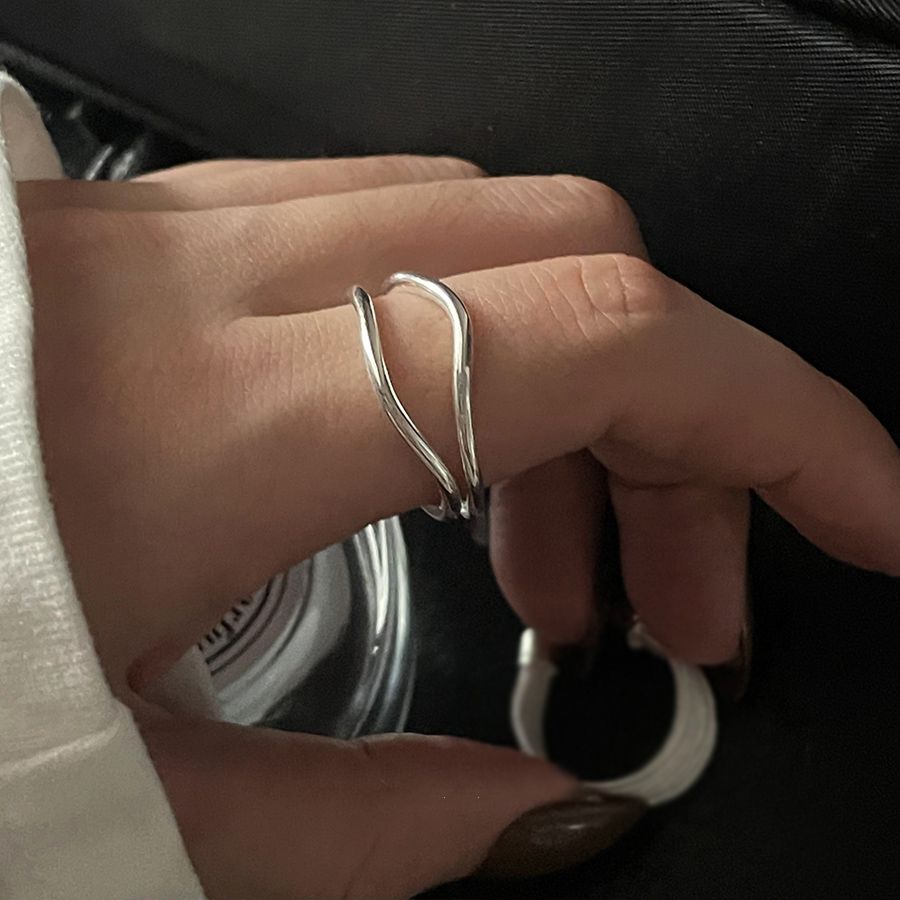 friendship rings sterling silver rings 2023 new fashion female multi-layer twist pleated ring design senior promise rings for her matching rings stackable rings 01
friendship rings sterling silver rings 2023 new fashion female multi-layer twist pleated ring design senior promise rings for her matching rings stackable rings 01