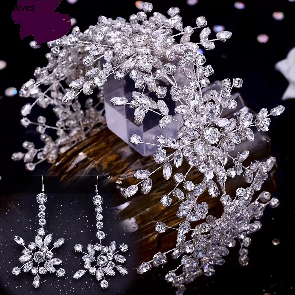 Luxurious Baroque Bridal Headpieces Crown and Tiaras Earrings Sparkly Crystals Rhinestones Women Headwear Headdress Hairband Wedding Hair Accessories CL0282
Luxurious Baroque Bridal Headpieces Crown and Tiaras Earrings Sparkly Crystals Rhinestones Women Headwear Headdress Hairband Wedding Hair Accessories CL0282
