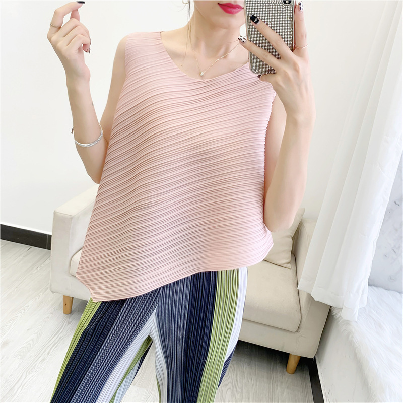 Camisoles Tanks Summer Sleeveless Loose Irregular Tank Top Women's Casual Solid Round Neck Miyak Pleated T-shirt Women's Clothing T-shirt 23