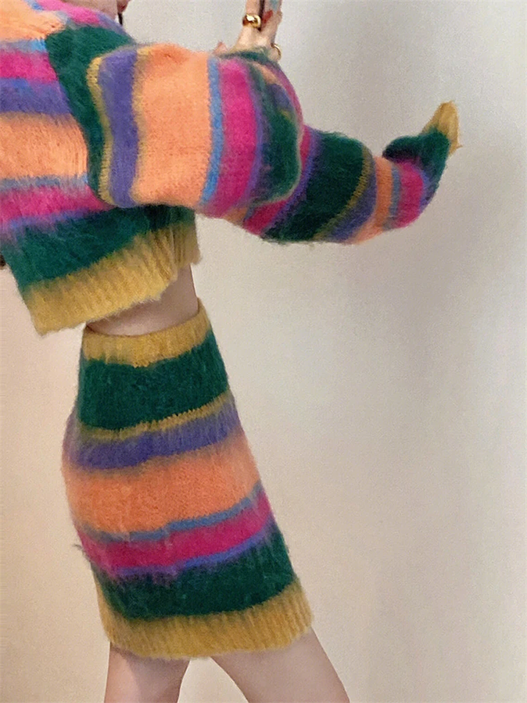 Two Piece Dress Luxury Style Rainbow Knitting Fashion Set Women's 2 Piece Autumn Long Sleeve Pullover Short Sweater Mini Skirt Suits Outfits 2024