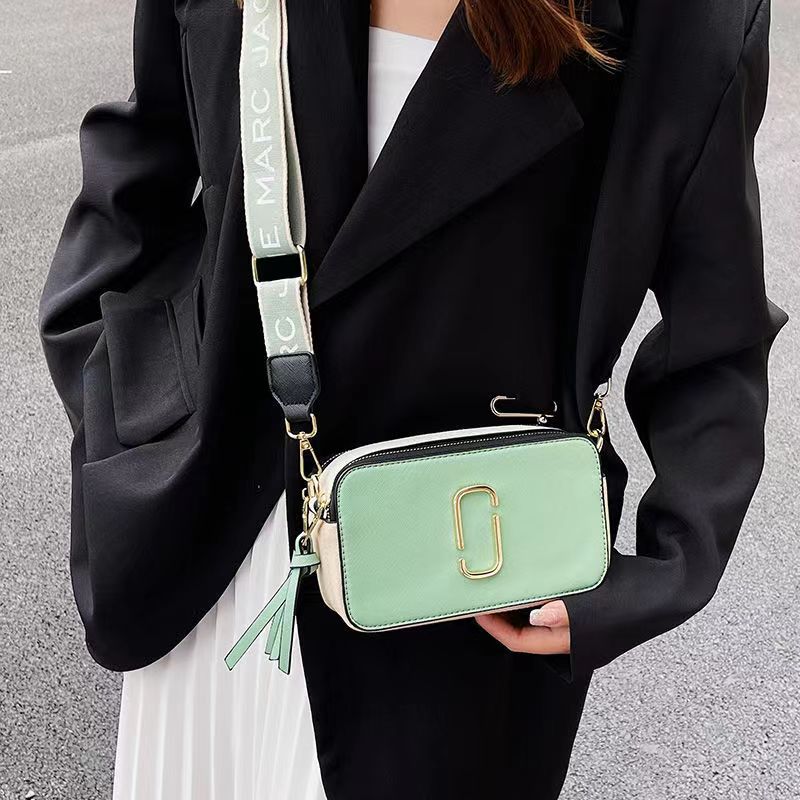 MJ SNAPSHOT Shoulder camera Bags g Leather Purse Luxury Designer Women Handbags Crossbody Bag TOPDESIGNERS117, 05
MJ SNAPSHOT Shoulder camera Bags g Leather Purse Luxury Designer Women Handbags Crossbody Bag TOPDESIGNERS117, 05