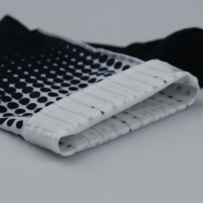 Sports Socks Style Polka Dot Summer Cycling Nonslip Silicone Pro Outdoor Racing Bike Calcetines Ciclismo 230411