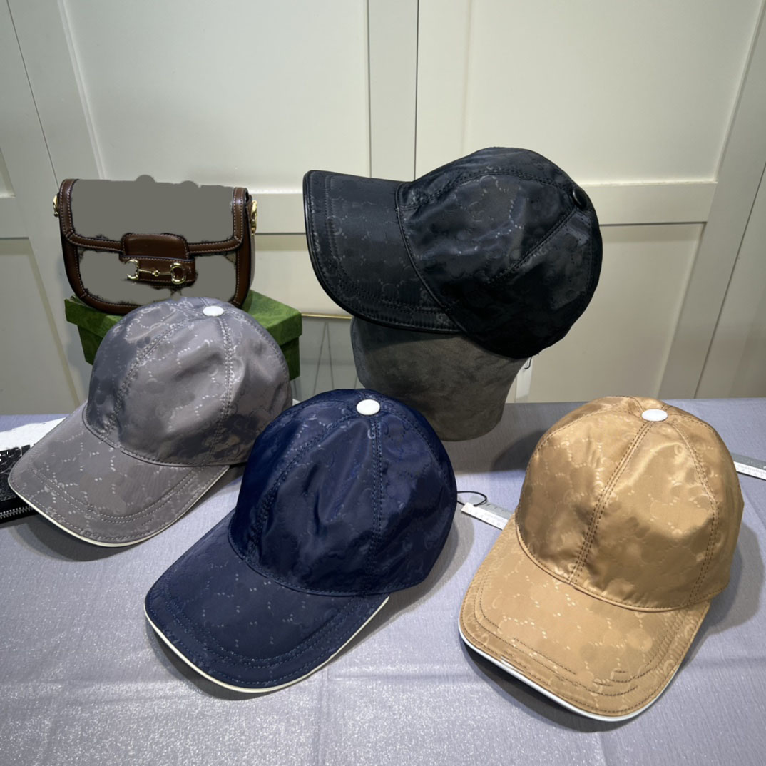 top quality 23ss 4color Fashion Men Women Brand Desinger G Letter Ball Caps PU Leather 4 Seasons Adjustable Luxury Embroidery Sports Casquette Baseball Outdoor Sun H, Grey
top quality 23ss 4color Fashion Men Women Brand Desinger G Letter Ball Caps PU Leather 4 Seasons Adjustable Luxury Embroidery Sports Casquette Baseball Outdoor Sun H, Grey