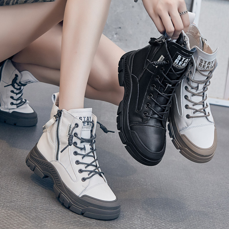 Boots Leather for Women Sports Ankle Female Luxury Designer Shoes Woman Flats Platform Heels Rubber Sole 230410, L-208-black
Boots Leather for Women Sports Ankle Female Luxury Designer Shoes Woman Flats Platform Heels Rubber Sole 230410, L-208-black
