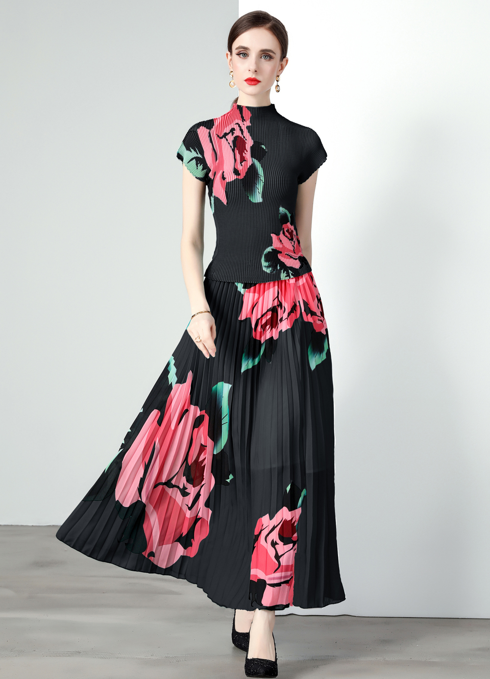 2023 Rose Floral 2 piece Prom Dress Summer Outfits Women Short Sleeve Slim t shirt and Print Pleated Skirt Holiday Party Woman Designer Two Piece Cocktail Dresses, Customize
2023 Rose Floral 2 piece Prom Dress Summer Outfits Women Short Sleeve Slim t shirt and Print Pleated Skirt Holiday Party Woman Designer Two Piece Cocktail Dresses, Customize