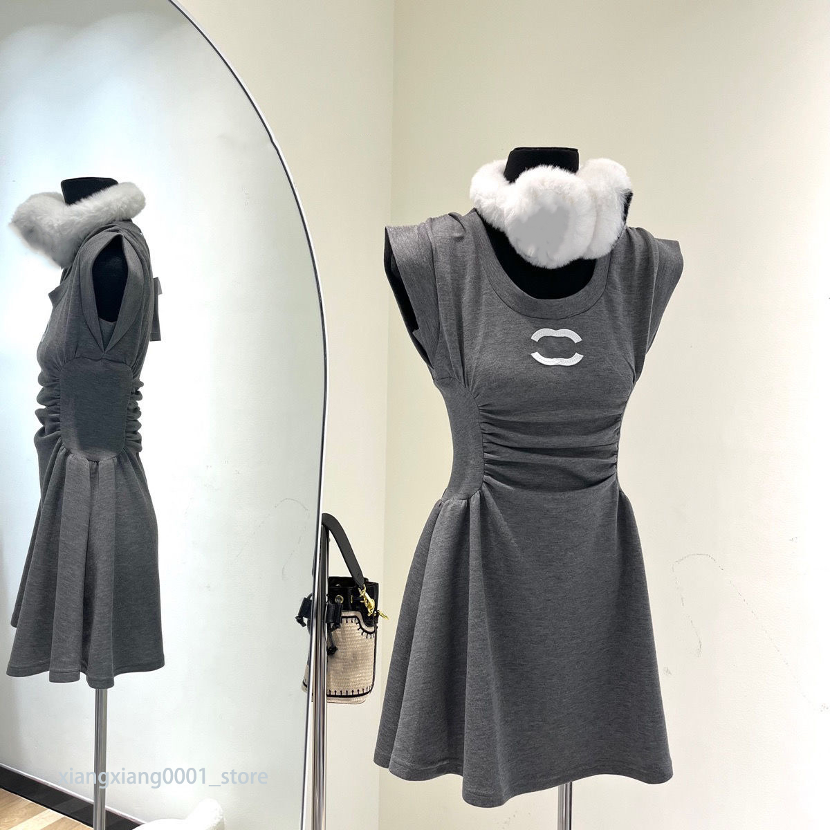 Channel Designer Women's Ice silk knitting Dresses Fashion embroidery Dress Womens Casual short sleeve Long-skirts Vintage Blouse Long-skirt Lady Outwears Tops