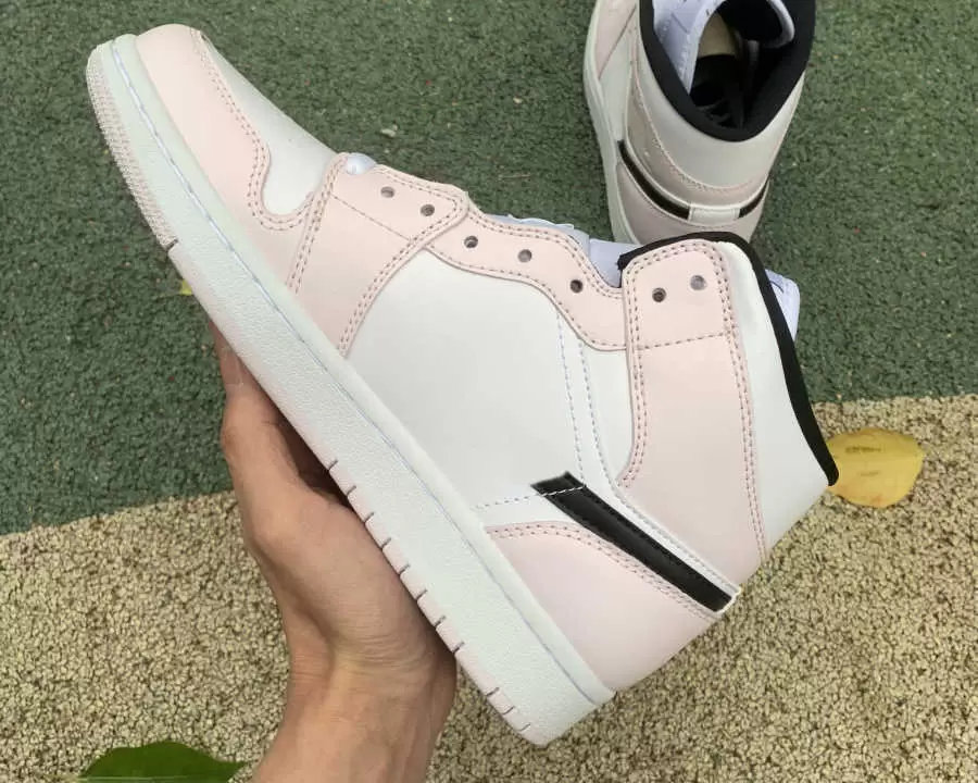 2023 Basketball Shoes Barely Rose Jumpman 1 1S Mid Light Violet Black White Trainers Sneakers Sports Come With Box
2023 Basketball Shoes Barely Rose Jumpman 1 1S Mid Light Violet Black White Trainers Sneakers Sports Come With Box