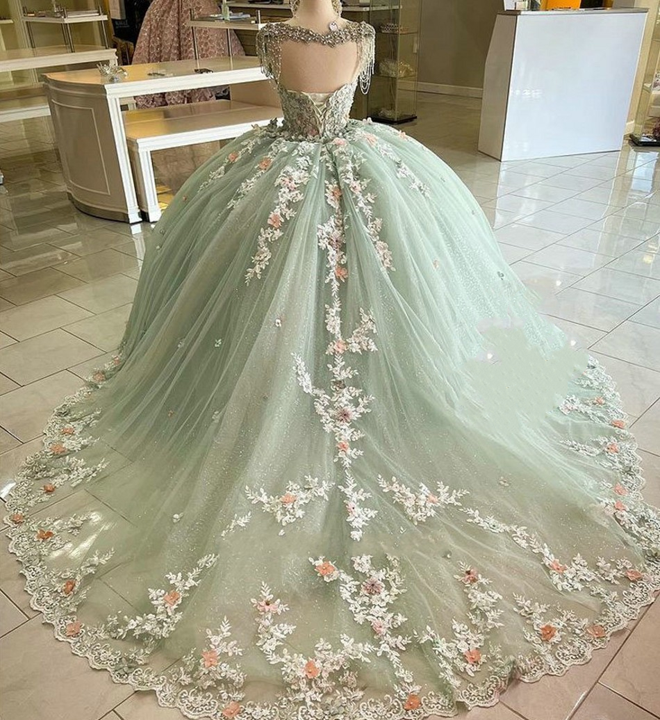 Dresses Princess Quinceanera Square Green Lace Appliques Sexy Backless Ball Gown With Tulle Plus Size Sweet 16 Debutante Party Birthday Vestidos De 15