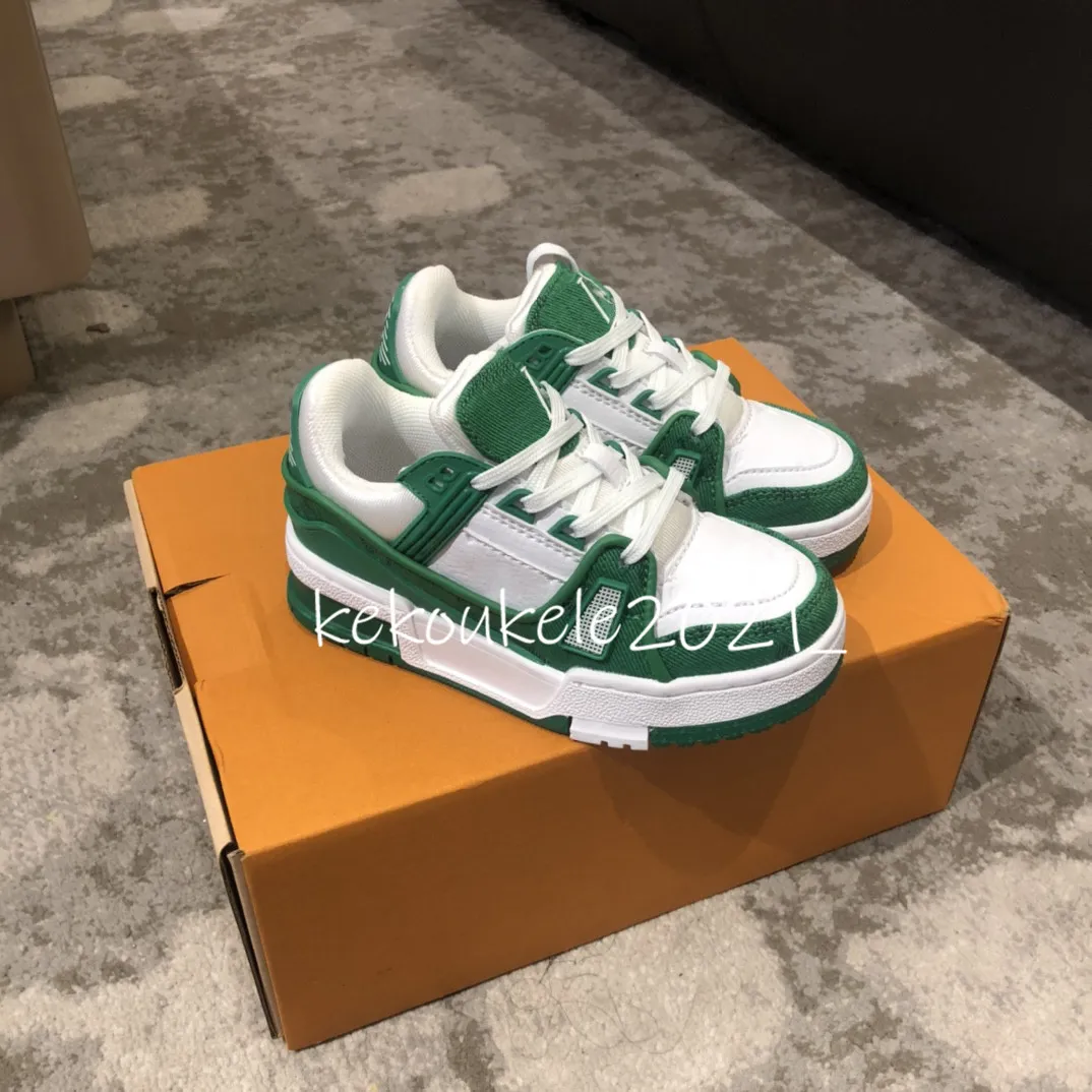 Genuine Leather Kids Causal Shoes Fashion Boys Leather Lace Up Platform Sole Sneakers White Black Girls Children Outdoor Shoes 28-36
Genuine Leather Kids Causal Shoes Fashion Boys Leather Lace Up Platform Sole Sneakers White Black Girls Children Outdoor Shoes 28-36