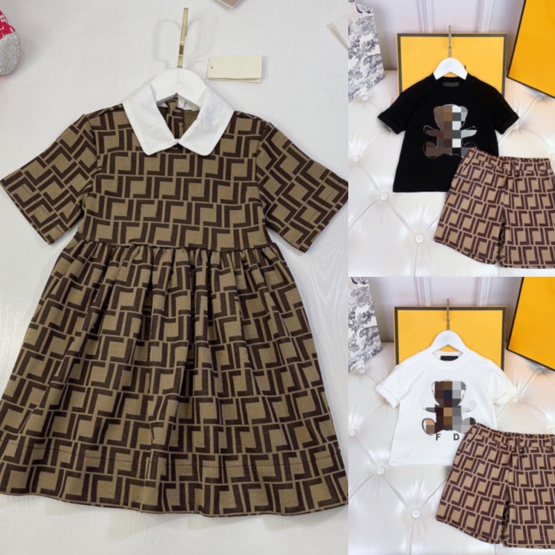 Toddlers baby T-shirt shorts skirt Sets Kids Boys Girls Clothes Cotton Newborn BabyKids Designer Infant Jumpsuits Clothing Sets
Toddlers baby T-shirt shorts skirt Sets Kids Boys Girls Clothes Cotton Newborn BabyKids Designer Infant Jumpsuits Clothing Sets