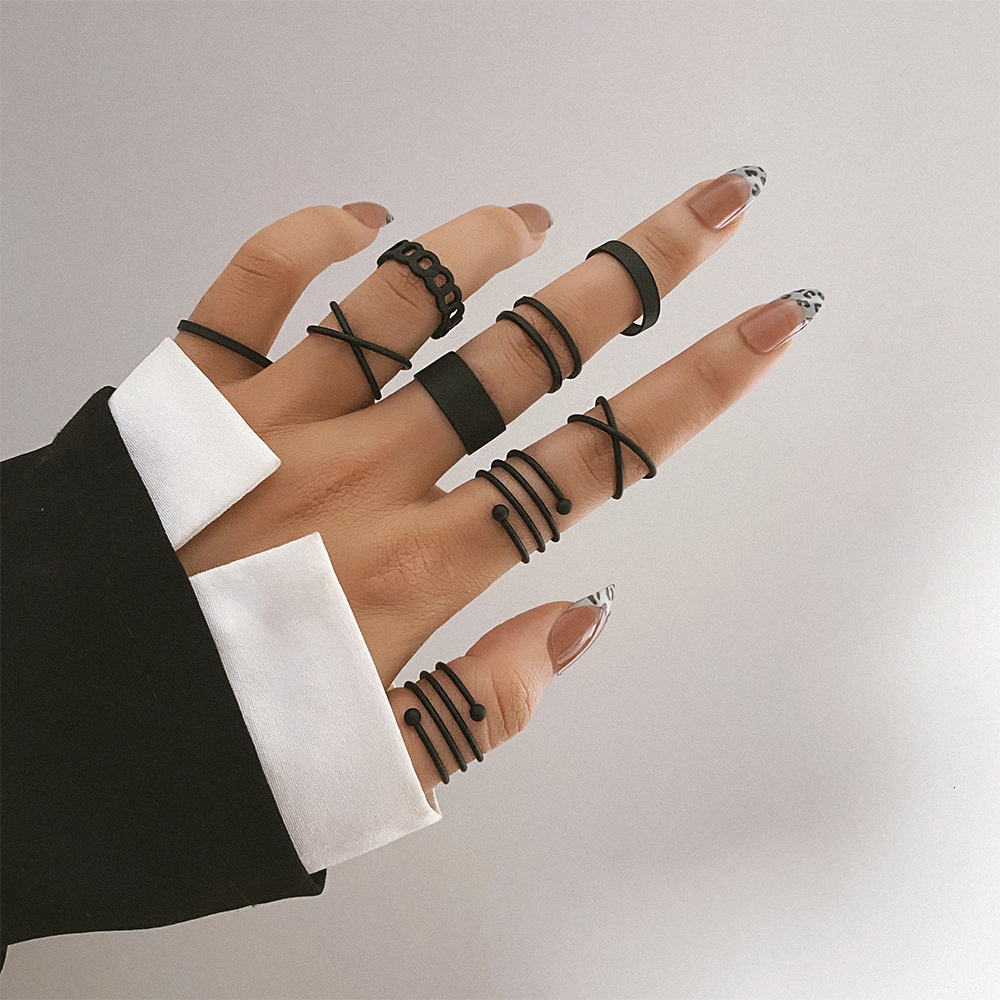 Band Rings Punk Black Finger Rings For Women Men Simple Chain Ring Set Fashion Rings Trend Friend Gifts Party Knuckle Jewelry Party 230410