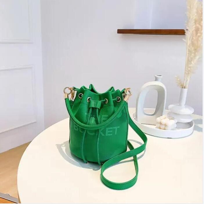 The Bucket Bag Women Shoulder Handbags Tote Bags Designer Fashion Famous Cross Body Tops Quality with Wholesale Pink Sugao designer bags 021, Customize
The Bucket Bag Women Shoulder Handbags Tote Bags Designer Fashion Famous Cross Body Tops Quality with Wholesale Pink Sugao designer bags 021, Customize