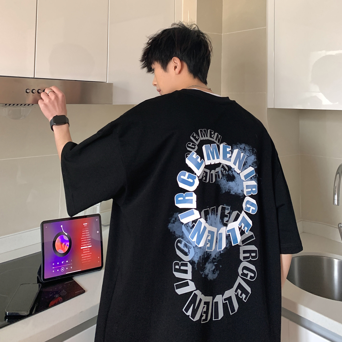 Men s T Shirts Printed short sleeved T shirt Spring Fashion Brand ins Loose Large Round Neck Half Sleeve American High Street Casual 230410, Black
Men s T Shirts Printed short sleeved T shirt Spring Fashion Brand ins Loose Large Round Neck Half Sleeve American High Street Casual 230410, Black