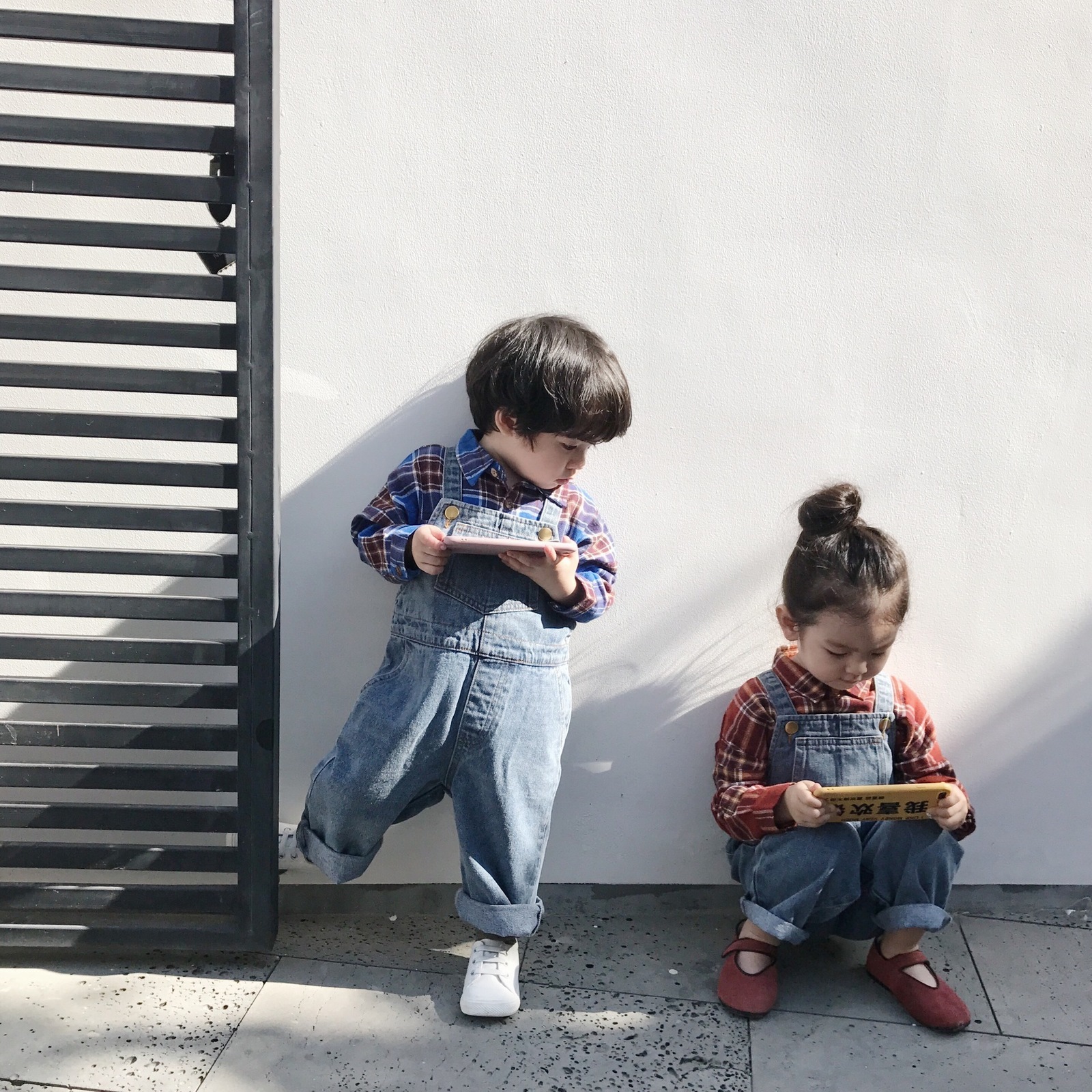 Clothing Sets Baby Clothes Spring Autumn Children s Jeans Korean Version Of Boys And Girls Pants In Small Children Cowboy Suspenders 230411