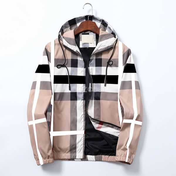 White Designer men's Jacket Yellow Black Brown Striped plaid brand windproof waterproof hoodie zipper Trench coat Men women Classic 6 O8YC, Beige
White Designer men's Jacket Yellow Black Brown Striped plaid brand windproof waterproof hoodie zipper Trench coat Men women Classic 6 O8YC, Beige