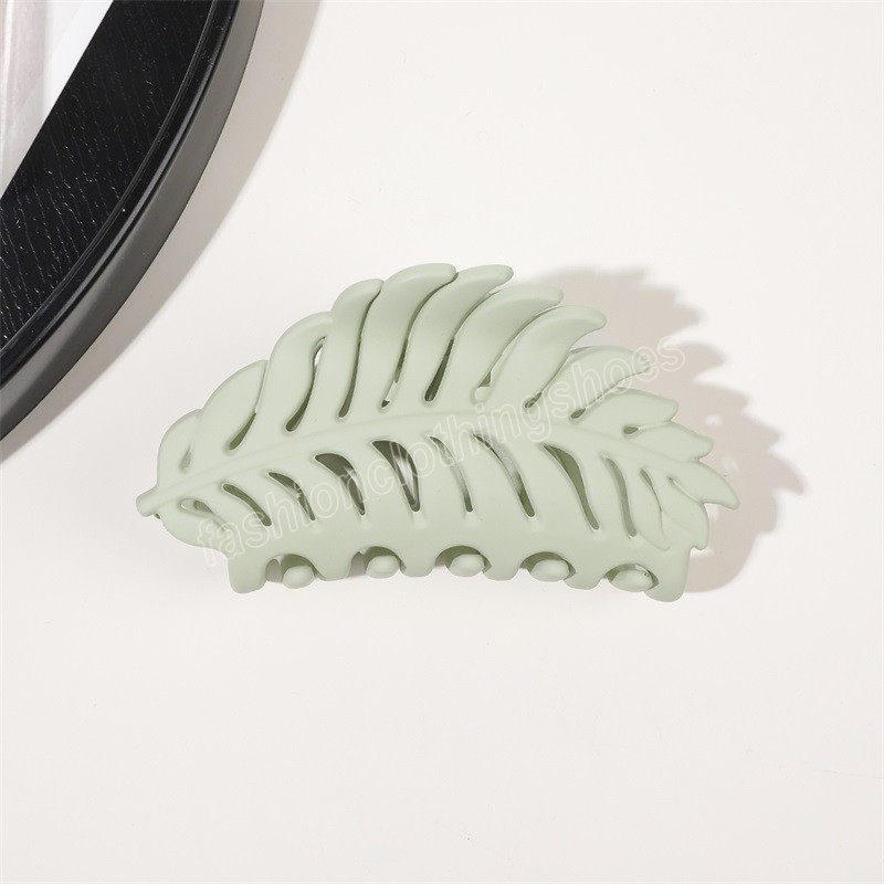 Hair Claws Women Personality Leaf Shape Hair Clips Colorful Solid Color Claw Clip Girls Hair Accessories Hair Clip Gift