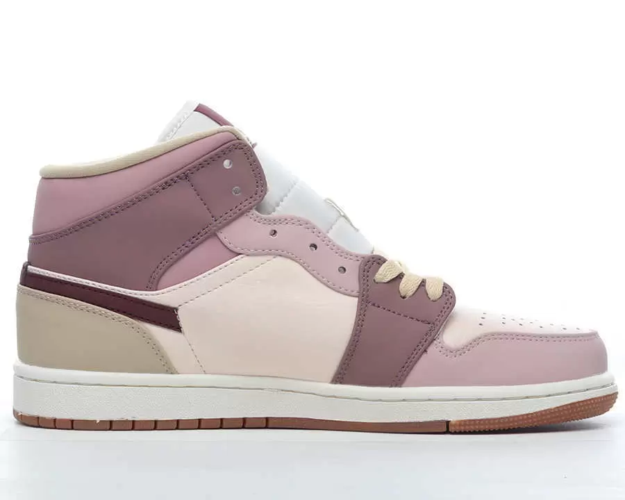2023 Basketball Shoes Jumpman 1 Mid 1S Barely Orange Dark Pony Women Fashion Trainers Sneakers Sports Coming With Box
2023 Basketball Shoes Jumpman 1 Mid 1S Barely Orange Dark Pony Women Fashion Trainers Sneakers Sports Coming With Box
