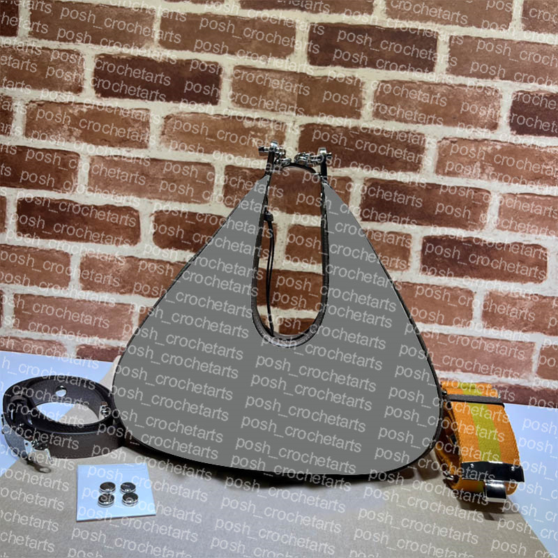 Genuine Leather Straps Shoulder Bag Attache For Women's Handbag Purses Large Size Shoulder Bags with Interlocking Metal, Brown coated canvas
Genuine Leather Straps Shoulder Bag Attache For Women's Handbag Purses Large Size Shoulder Bags with Interlocking Metal, Brown coated canvas