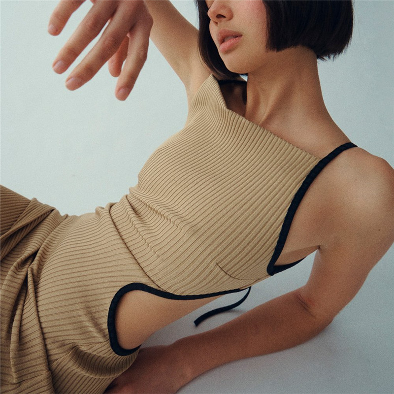 Casual Dresses Knitted Backless Party Year Bandage Long High Slit Bodycon Sexy Streetwear Christmas Clothes 220410, Khaki
Casual Dresses Knitted Backless Party Year Bandage Long High Slit Bodycon Sexy Streetwear Christmas Clothes 220410, Khaki