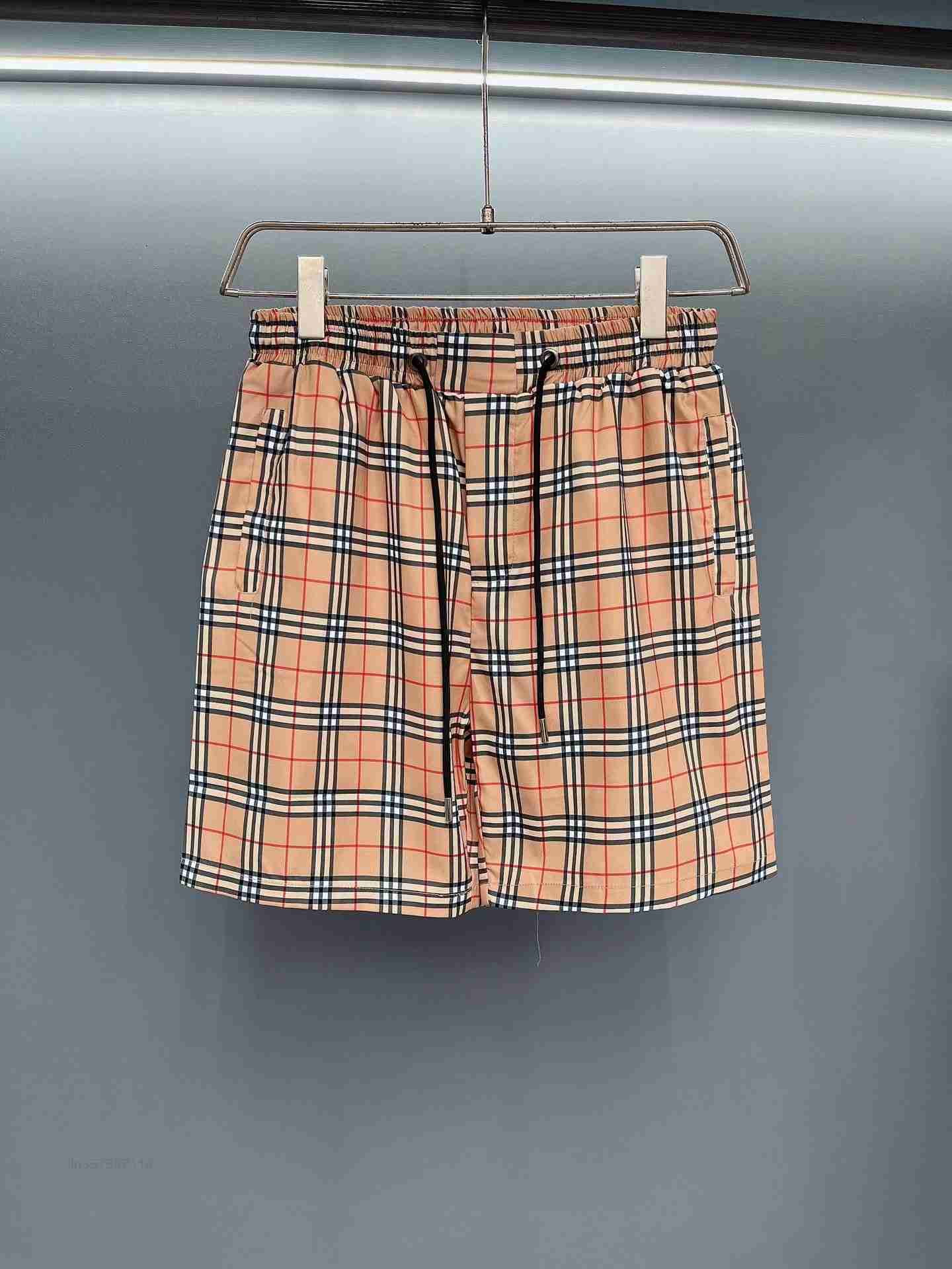 Men Shorts Designer Shorts Summer Pants Men Striped Shorts Spandex Shorts Elegant Swim Short Casual Sports Gym Short Quick Drying Short Mens Women Mens Luxury Pant, Brown
Men Shorts Designer Shorts Summer Pants Men Striped Shorts Spandex Shorts Elegant Swim Short Casual Sports Gym Short Quick Drying Short Mens Women Mens Luxury Pant, Brown