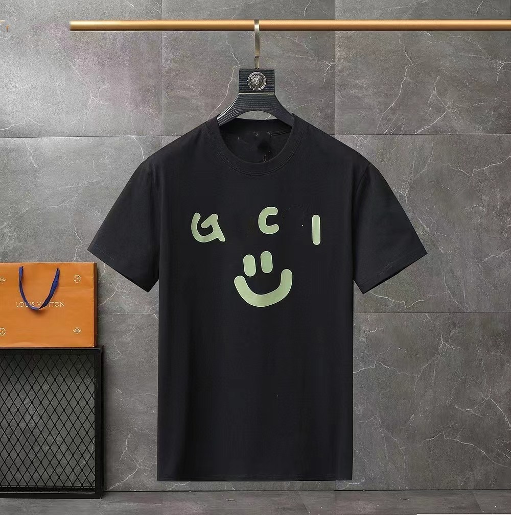 Designer mens T Shirts Chest Letter tshirts Short Sleeve shirt oversized Loose Oversize Casual T-shirts Tops mens Womens
Designer mens T Shirts Chest Letter tshirts Short Sleeve shirt oversized Loose Oversize Casual T-shirts Tops mens Womens