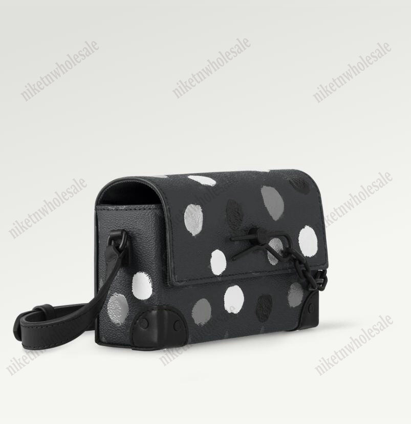 M81935 Dots YK Steamer Wearable Wallet bag X Yayoi Kusama Men's Crossbody 3D Painted Dots Leather Designer Mini Soft Trunk Shoulder Bags With Chain Purse For Man, Color#01
M81935 Dots YK Steamer Wearable Wallet bag X Yayoi Kusama Men's Crossbody 3D Painted Dots Leather Designer Mini Soft Trunk Shoulder Bags With Chain Purse For Man, Color#01