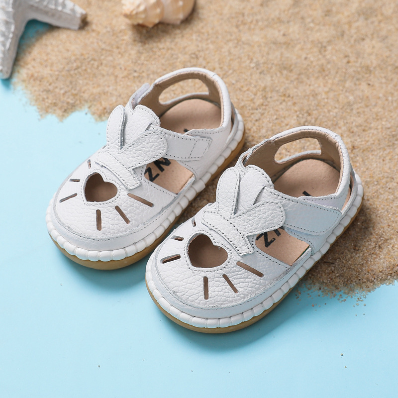 First Walkers Summer Infant Sandals Baby Girls Anti collision Toddler Shoes Love Soft Bottom Genuine Leather Kids Children Beach 230411