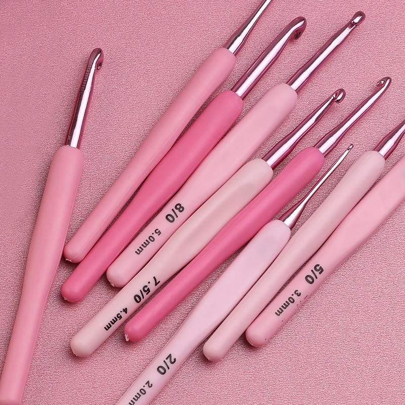 Other TLKKUE Crochet Hooks Set Pink Color Plastic Handle Knitting Hook Needles For Crocheting Knit DIY Sewing Accessories Tools 231110