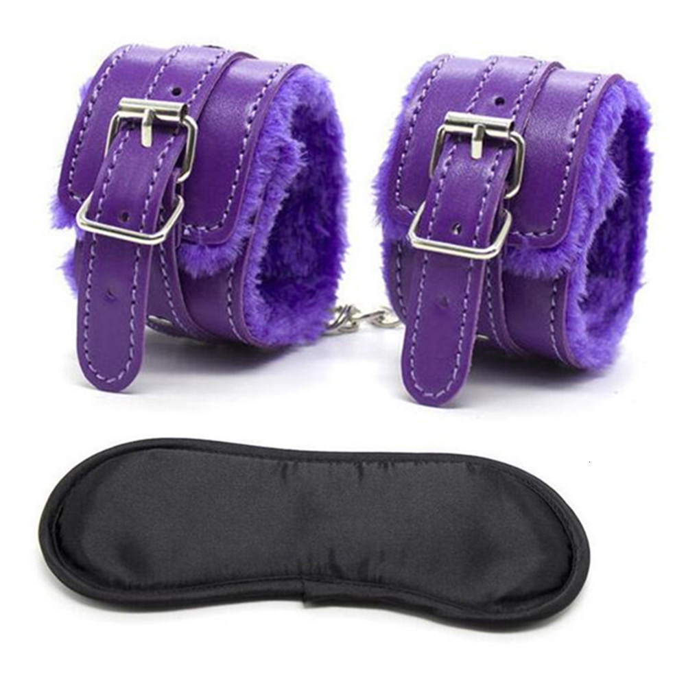 Adult Toys Sexy Soft Fur Handcuffs Role Playing Props BDSM Restraints Equipment Bondage Gear Sex for Couples Women Exotic Accessories 230411