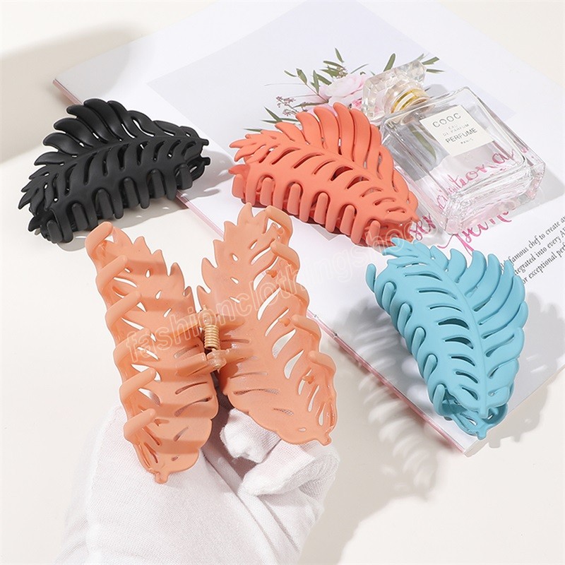 Hair Claws Women Personality Leaf Shape Hair Clips Colorful Solid Color Claw Clip Girls Hair Accessories Hair Clip Gift