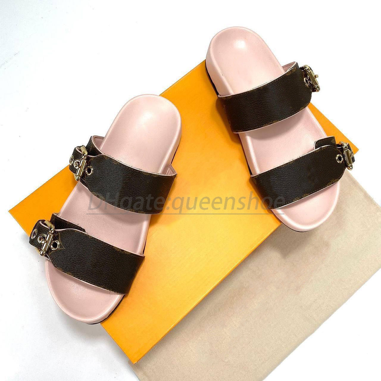 luxury slipper designer women sandal man shoe classic leather double strap gold-tone buckles Bom Dia Flat Mule Summer Fashion Beach Outdoor shoe 35-45 size, Red
luxury slipper designer women sandal man shoe classic leather double strap gold-tone buckles Bom Dia Flat Mule Summer Fashion Beach Outdoor shoe 35-45 size, Red