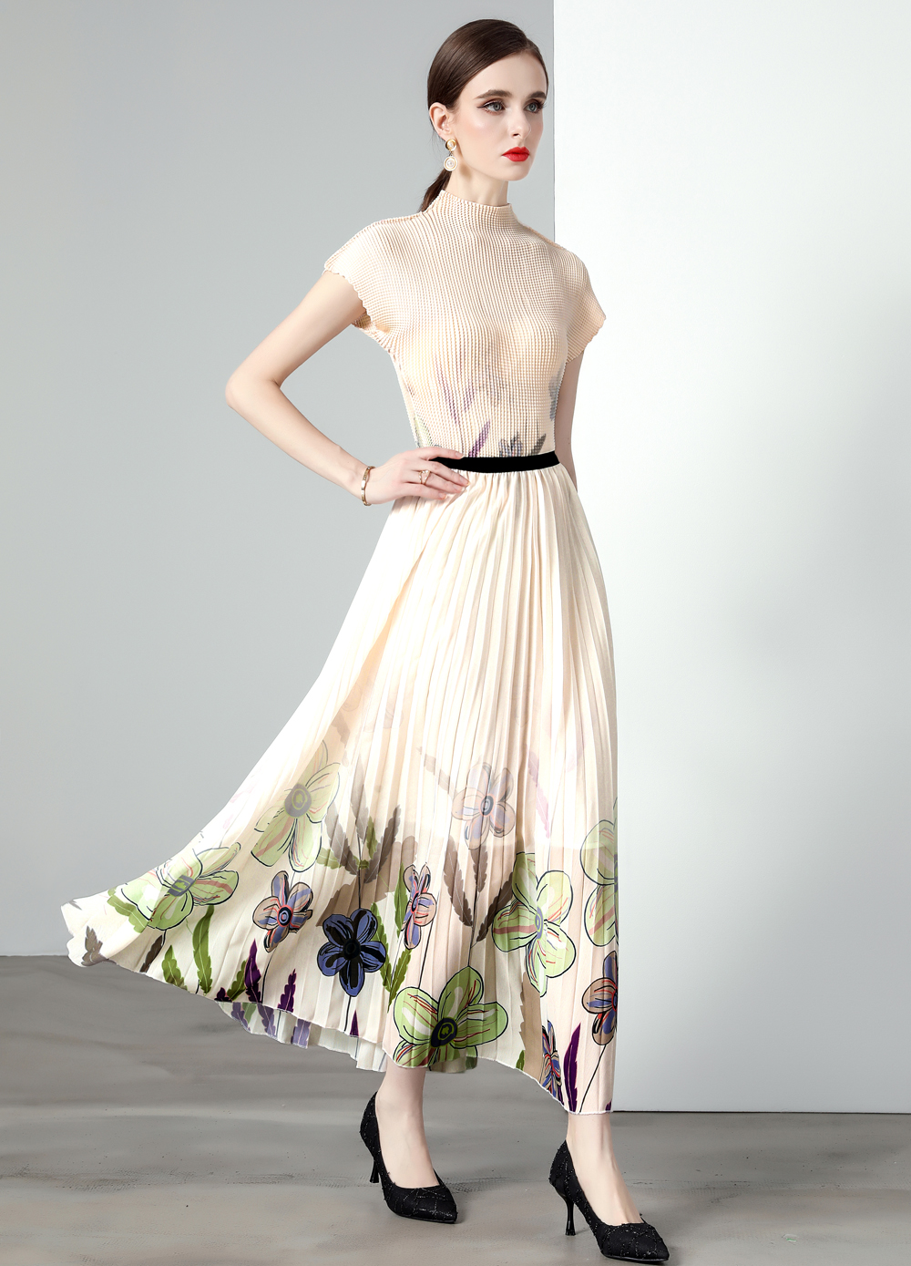 Summer Graceful Outfits Women Two Piece Dress Sets 2023 Short Sleeve Slim t shirt and Print Pleated Skirt Woman Designer 2 piece Cocktail Dresses Holiday Party Set, Customize
Summer Graceful Outfits Women Two Piece Dress Sets 2023 Short Sleeve Slim t shirt and Print Pleated Skirt Woman Designer 2 piece Cocktail Dresses Holiday Party Set, Customize