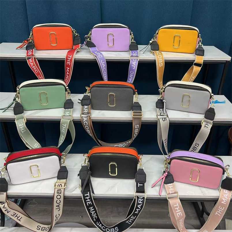 Designer bag 2023 New Fashion Trend Fashion Women's Crossbody Bag factory outlet, Black
Designer bag 2023 New Fashion Trend Fashion Women's Crossbody Bag factory outlet, Black