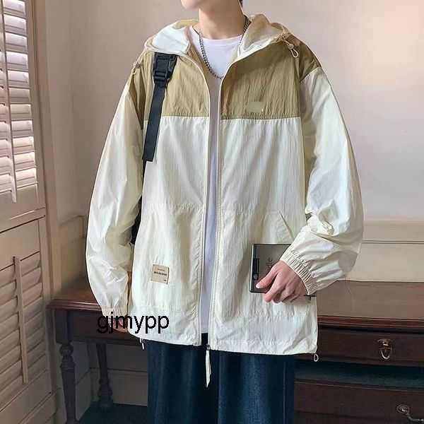 Men's Jackets American version of couple stormtrooper windproof waterproof high thin jacket windbreaker coat mountaineering suit print 950J5
Men's Jackets American version of couple stormtrooper windproof waterproof high thin jacket windbreaker coat mountaineering suit print 950J5
