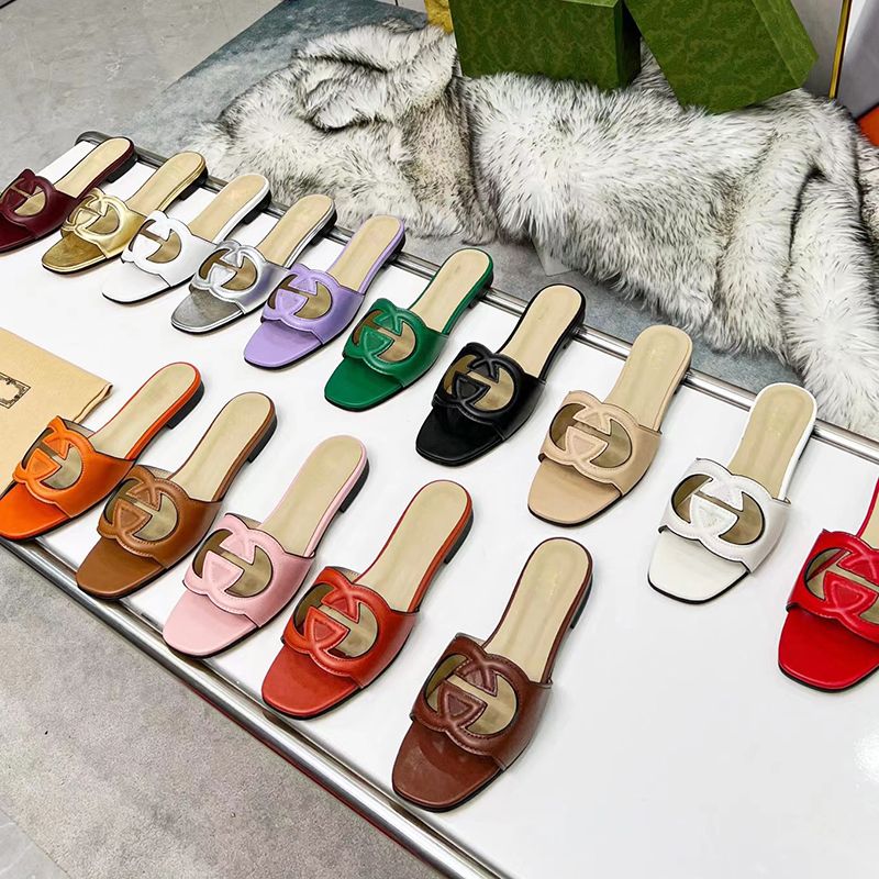2023s Summer Ladies Slippers Brand Designer Sandals Flat Heel Fashion Versatile Leather Casual Comfort Flip Flop Size 35-44
