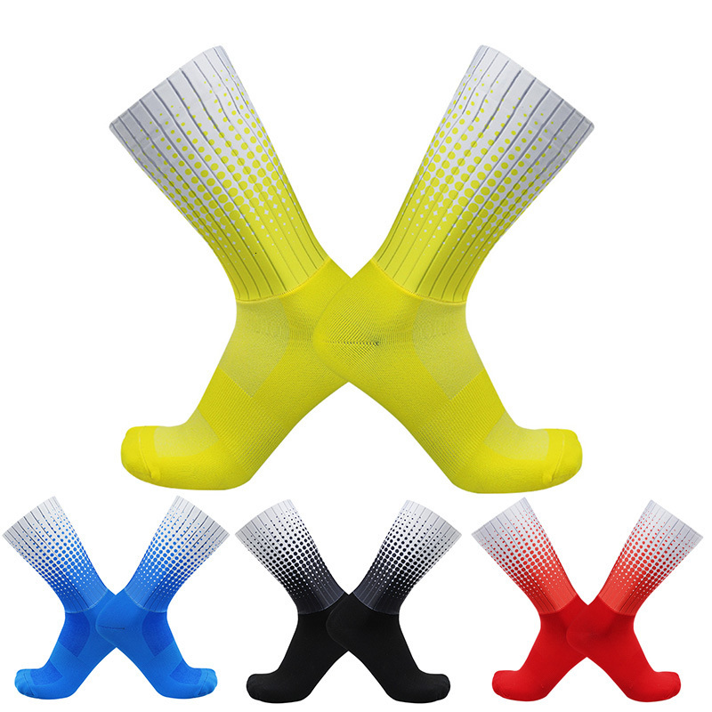 Sports Socks Style Polka Dot Summer Cycling Nonslip Silicone Pro Outdoor Racing Bike Calcetines Ciclismo 230411