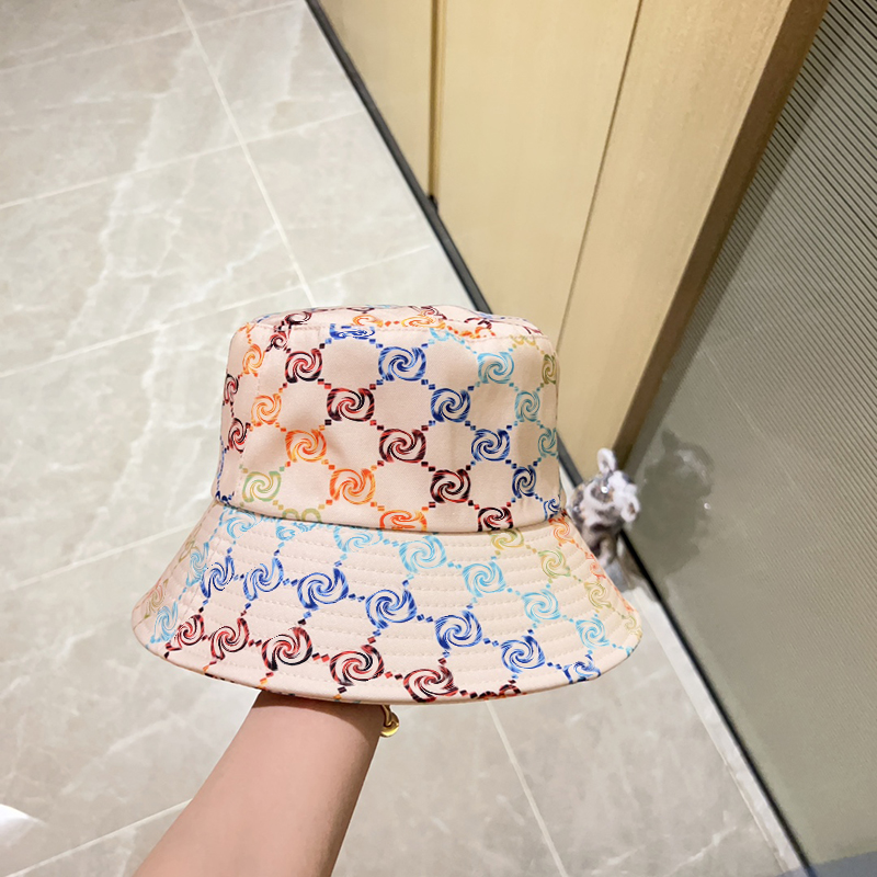 luxurys designers bucket hats classical wide brim hats color splicing full print letter sun hats trend travel buckethats hundred hat top level nice, No.2 bucket hat
luxurys designers bucket hats classical wide brim hats color splicing full print letter sun hats trend travel buckethats hundred hat top level nice, No.2 bucket hat