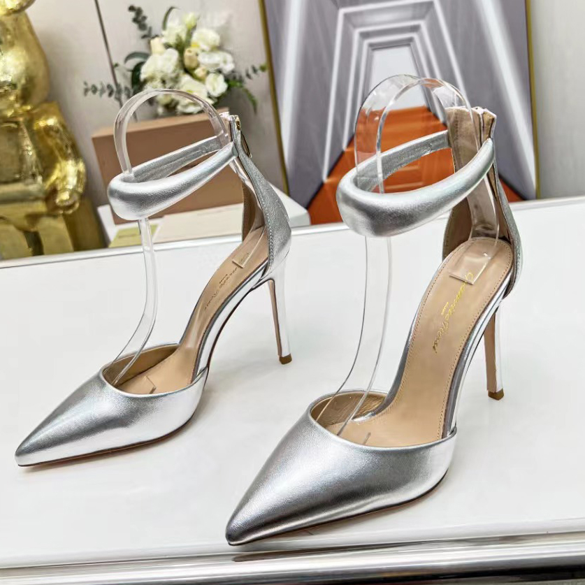Gianvito Rossi suede dress shoes new Hige heels sandals back zipper pointed leather ankle band womens shoe luxury designer stiletto buckle solid, 4#
Gianvito Rossi suede dress shoes new Hige heels sandals back zipper pointed leather ankle band womens shoe luxury designer stiletto buckle solid, 4#