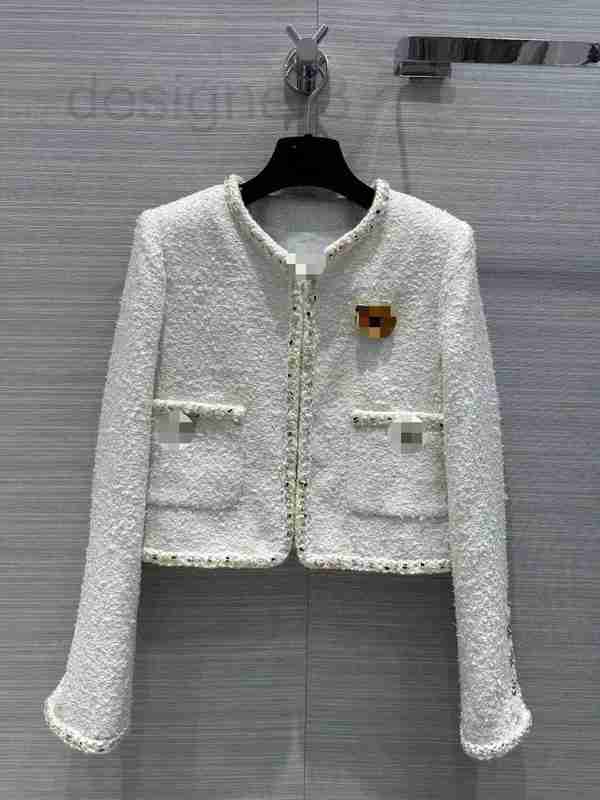 Women' Jackets designer Coat 2023 Spring New Rice Apricot Soft Tweed Fabric Round Neck Short 2Y6S, White
Women' Jackets designer Coat 2023 Spring New Rice Apricot Soft Tweed Fabric Round Neck Short 2Y6S, White