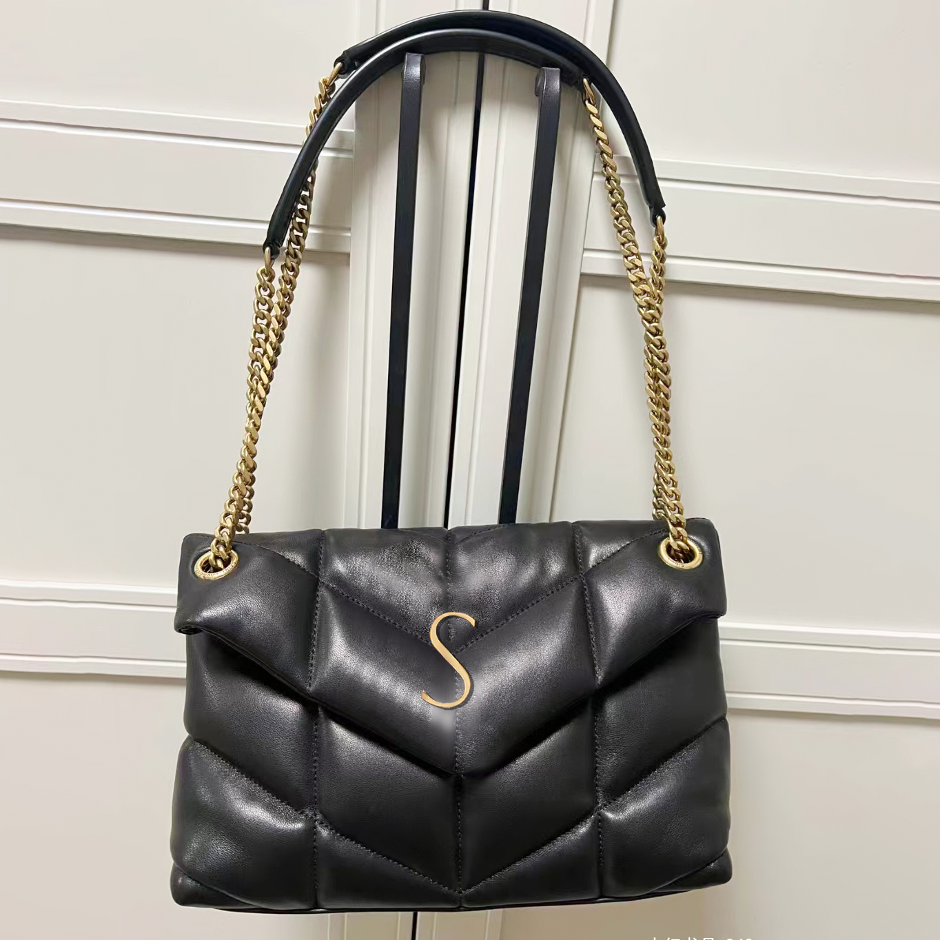 Womens puffer tote Shoulder Bag mens Clutch classic Luxury Designer bag famous flap Square quilted envelope handbags Crossbody Hobo chain bags pochette hobo purses, Khaki gold
Womens puffer tote Shoulder Bag mens Clutch classic Luxury Designer bag famous flap Square quilted envelope handbags Crossbody Hobo chain bags pochette hobo purses, Khaki gold