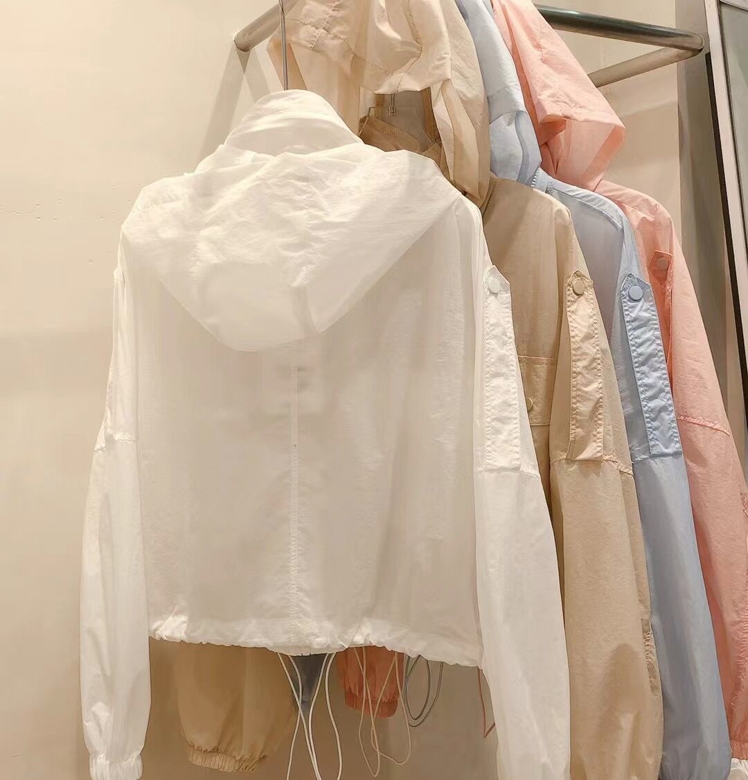 Women's Jackets Summer Women Hooded Beach UV Jacket Female Long Sleeve Sun Protection Clothing Ladies Pink Sunscreen Casual Top 230417