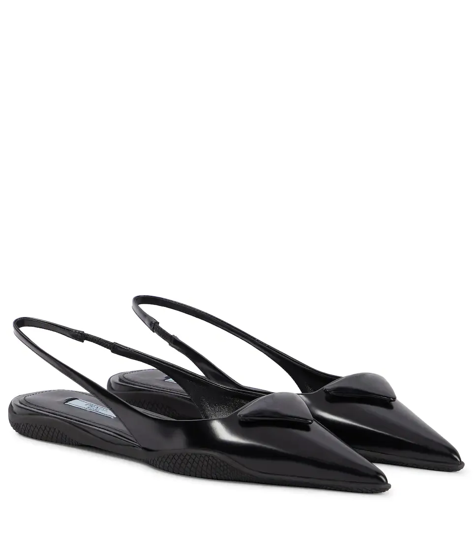 Designer Slingbacks Women Dress Shoes Luxury Triangle Logo Brushed Leather Slingback Ballerinas EU35-40 With Box Dresses Wedding Party
Designer Slingbacks Women Dress Shoes Luxury Triangle Logo Brushed Leather Slingback Ballerinas EU35-40 With Box Dresses Wedding Party