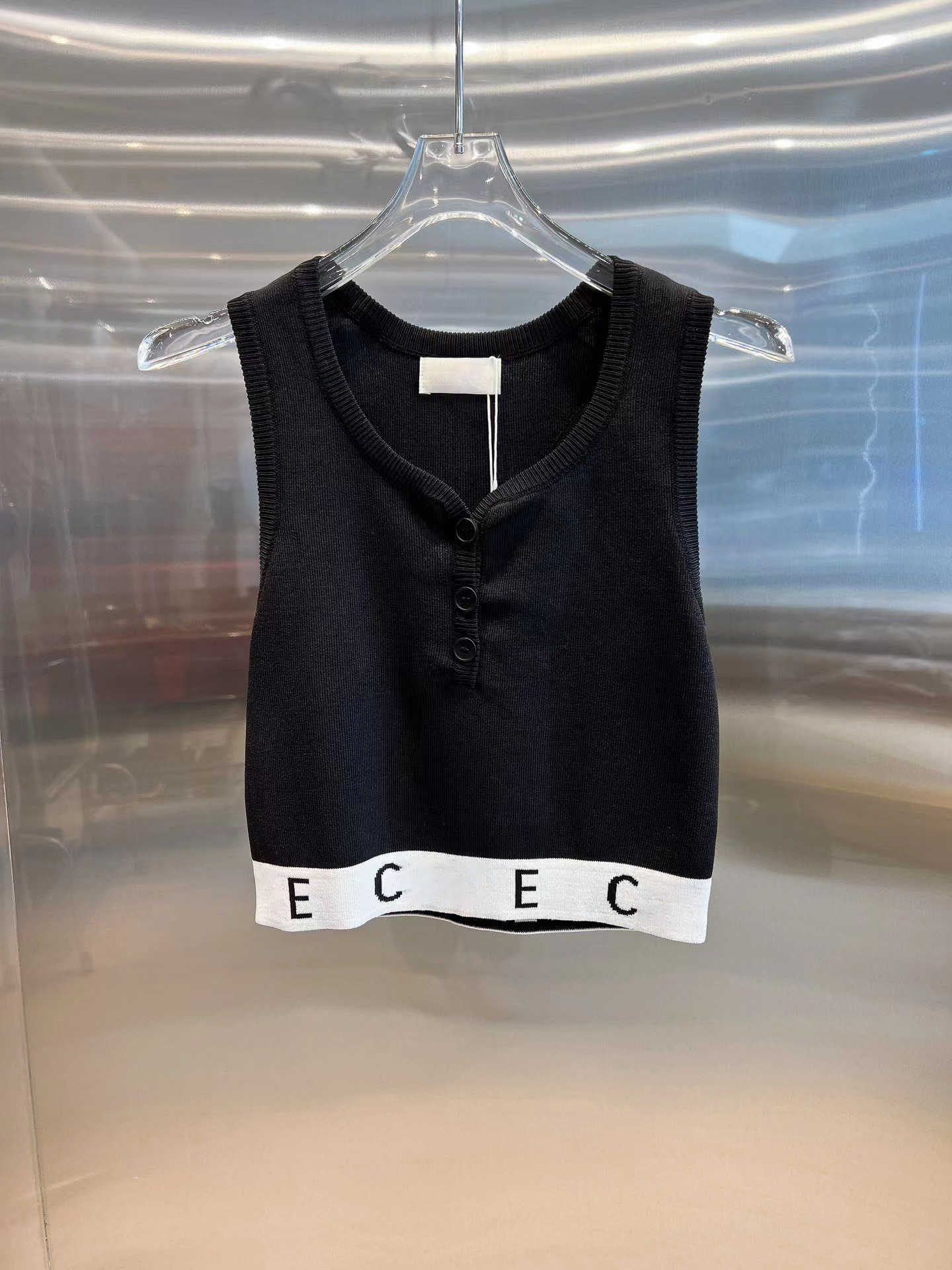 Tops Womens Designer Tank Tops Camis Top Sexy Tshirt Black Tank Tops Women Tanks Cotton Top Newest Women Letter Print Short Sleeve Round Neck Cotton Tank Top
Tops Womens Designer Tank Tops Camis Top Sexy Tshirt Black Tank Tops Women Tanks Cotton Top Newest Women Letter Print Short Sleeve Round Neck Cotton Tank Top