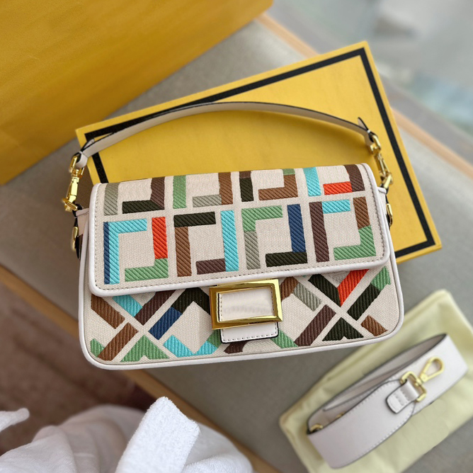 luxury bag shoulder bag luxurys handbags women crossbody bags designer handbag womens Fashion Embroidery Colorful letters cross body 230509, Fcr01 26x16cm
luxury bag shoulder bag luxurys handbags women crossbody bags designer handbag womens Fashion Embroidery Colorful letters cross body 230509, Fcr01 26x16cm